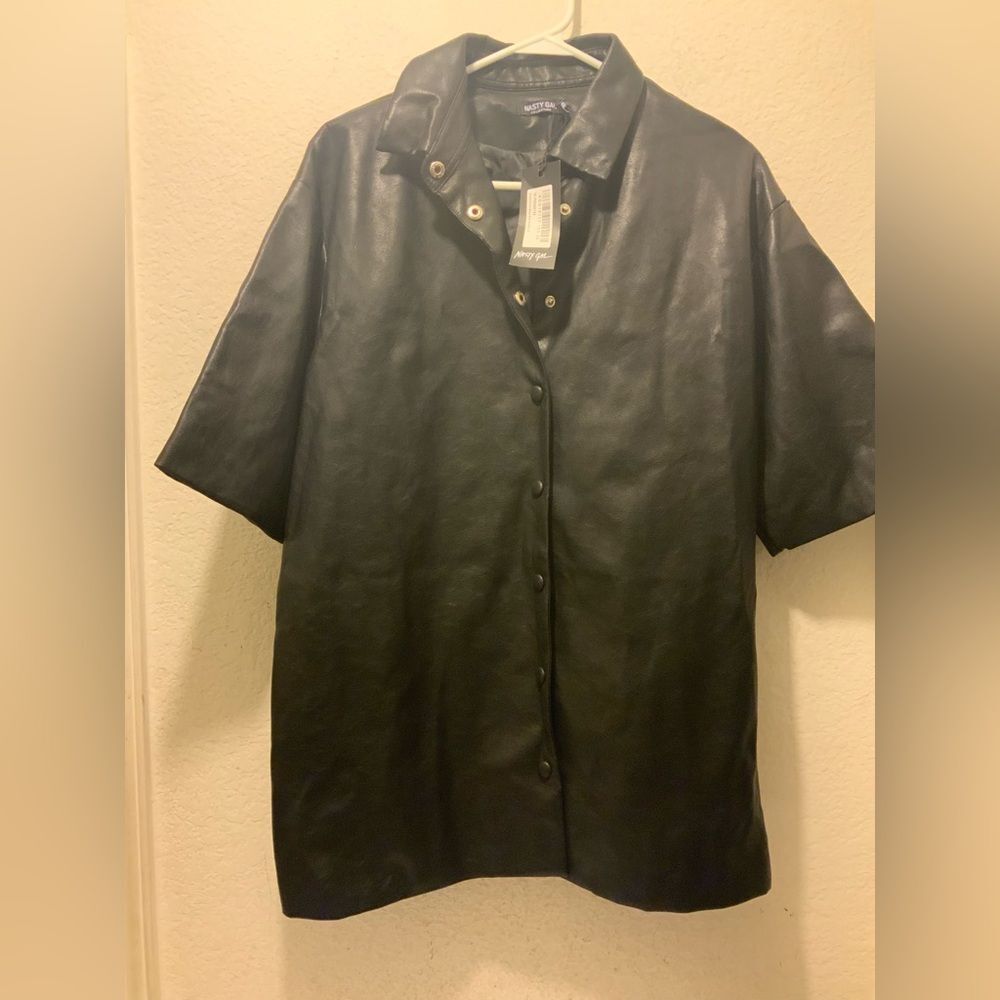 NEW Nasty Gal Faux Leather premium pu boxy Relaxed Shirt Size 8